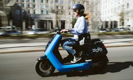 Movo llega a Madrid: así son las motos eléctricas compartidas impulsadas por el fondo de Cabify
