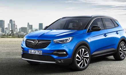 El Opel Grandland X PHEV liderará el movimiento de electrificación del grupo PSA
