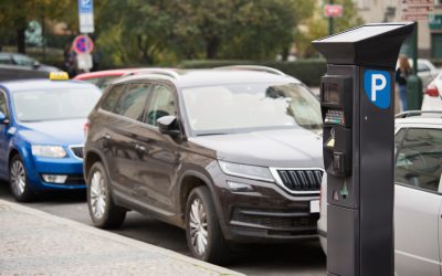 Aparcamiento gratis en la zona azul de València para los vehículos eléctricos